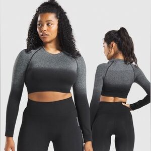 Gymshark Adapt Ombre Seamless Long Sleeve
Crop Top. NWOT